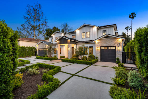 Creating a Balanced Look by Matching Exterior Elements on Your Home
